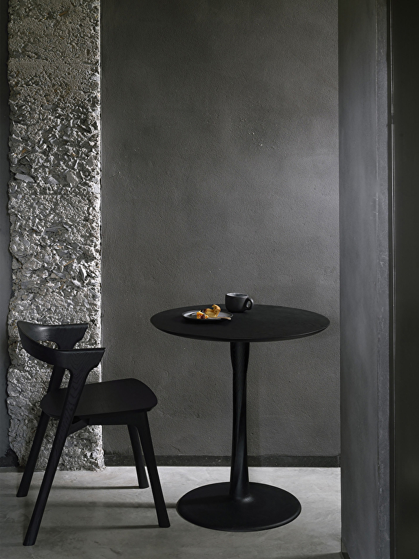 TABLE TORSION CHENE - ETHNICRAFT Noir , Maison Bensimon