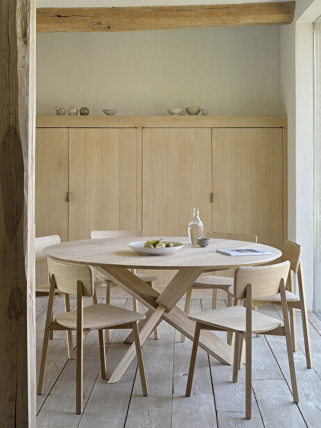 CHAISE CASALE EN CHENE  - ETHNICRAFT  Chene clair , Maison Bensimon
