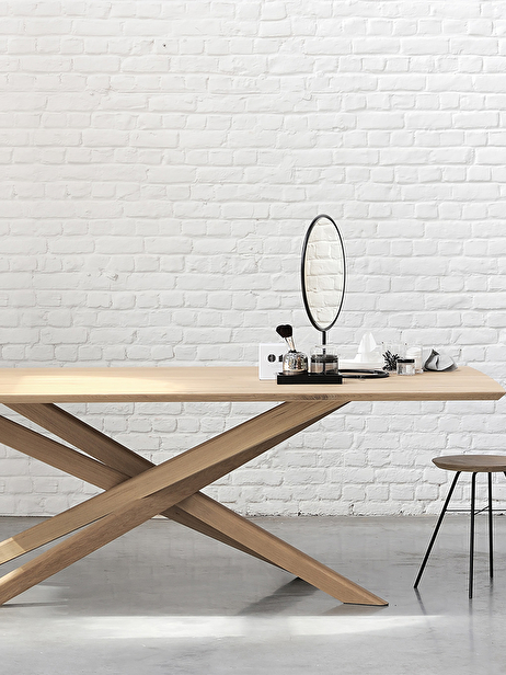 TABLE MIKADO 240 CM - ETHNICRAFT  Chene clair , Maison Bensimon