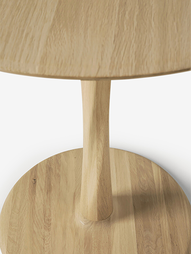 TABLE RONDE TORSION - ETHNICRAFT Chene clair , Maison Bensimon