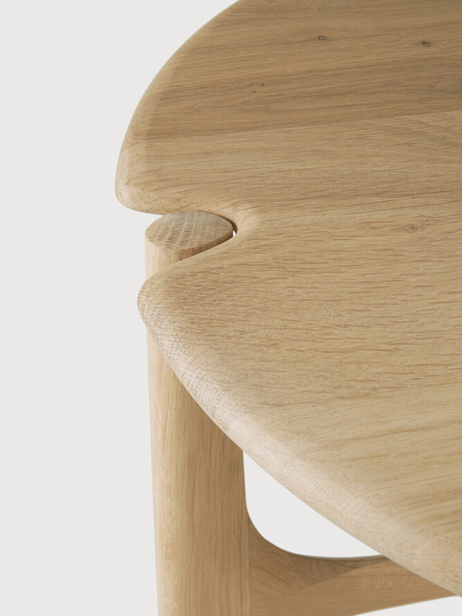 SIDE TABLE PI  - ETHNICRAFT  Acajou , Maison Bensimon