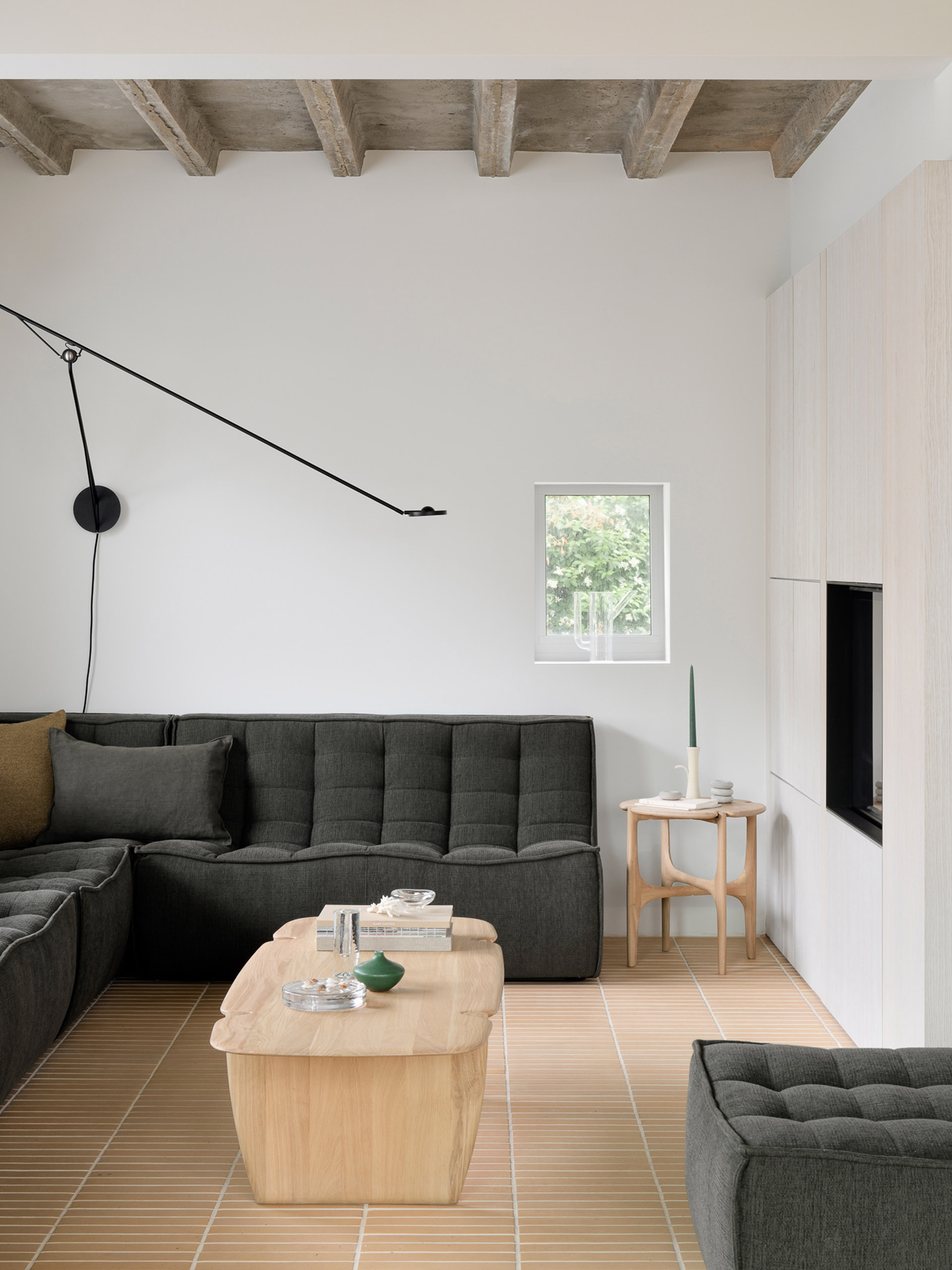 SIDE TABLE PI  - ETHNICRAFT  Acajou , Maison Bensimon