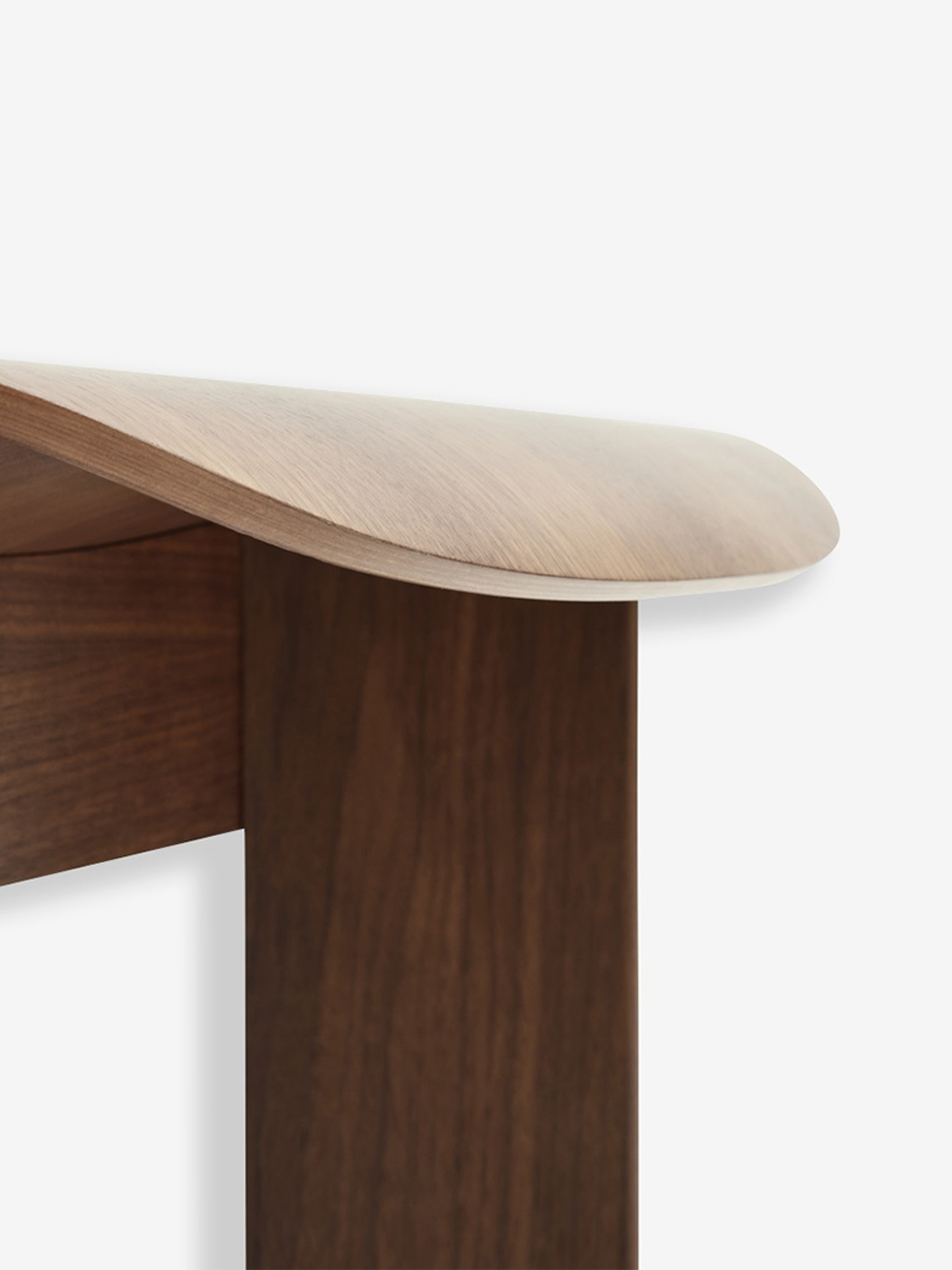 FAUTEUIL CHISEL ANDREAS BERGSAKER BOIS CONTREPLAQUE DE NOYER - HAY Naturel , Maison Bensimon
