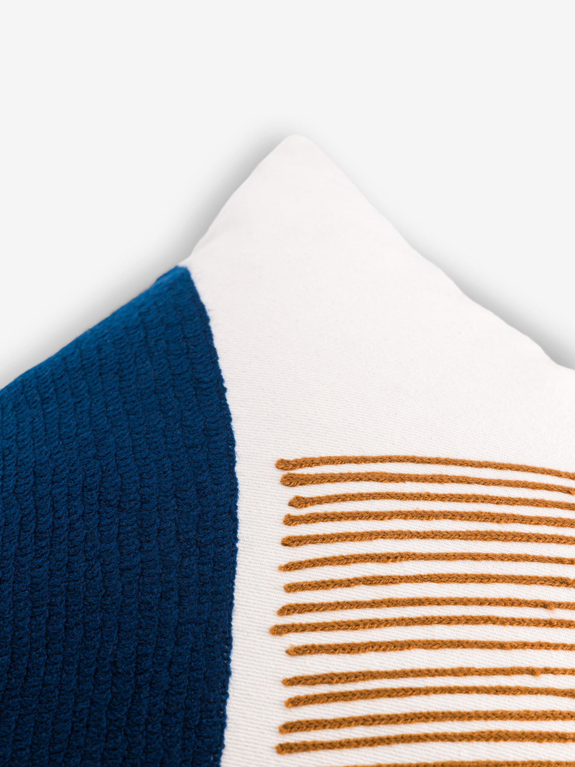 COUSSIN BRODE BICOLORE MARINE 45x45 Marine , Maison Bensimon