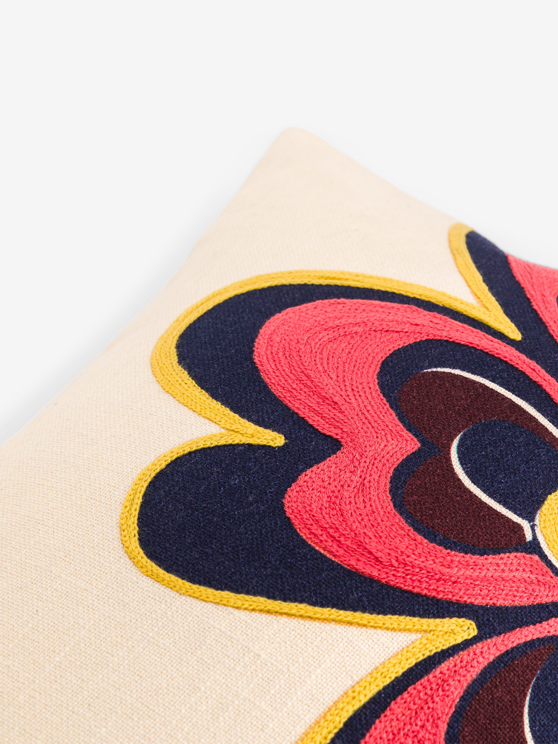 COUSSIN FLOWER 30x50 ECRU Ecru , Maison Bensimon