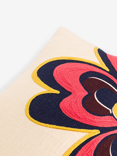 COUSSIN FLOWER 30x50 ECRU  Ecru , Maison Bensimon