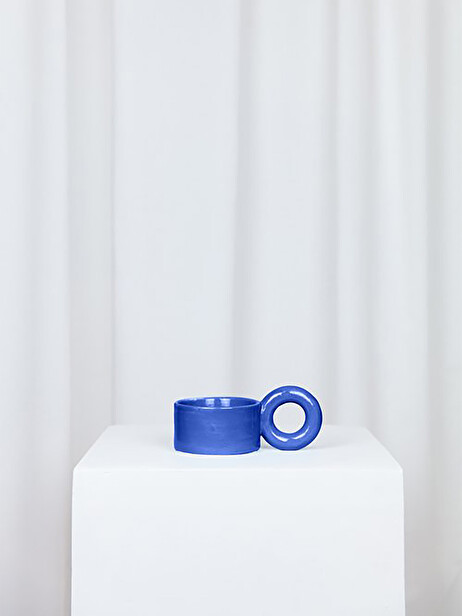 TASSE A CAFE BIGLOOP BLEU ROI - LOLA MAYERAS  Bleu roi , Maison Bensimon