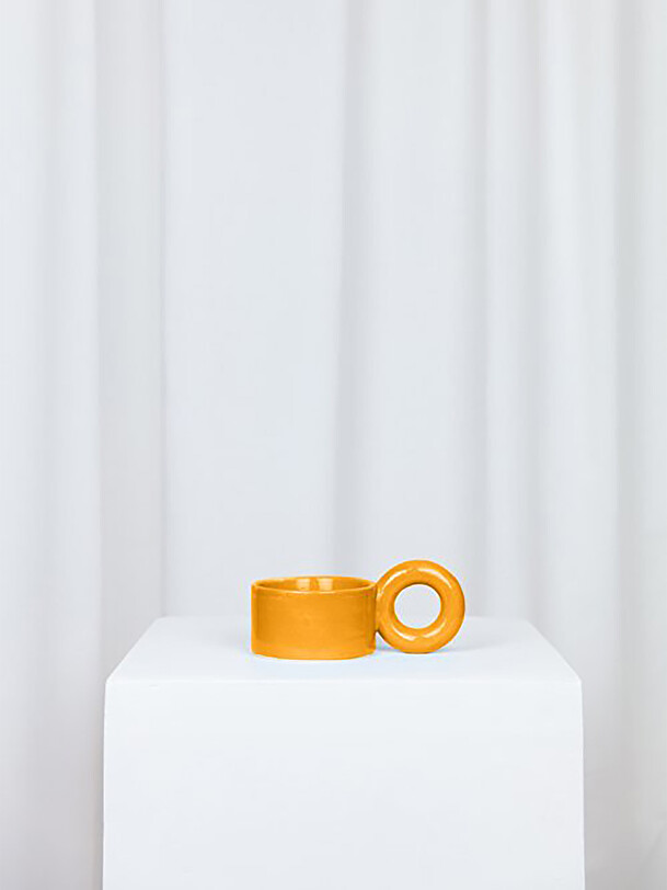 TASSE A CAFE BIGLOOP CAMEL - LOLA MAYERAS  Camel , Maison Bensimon