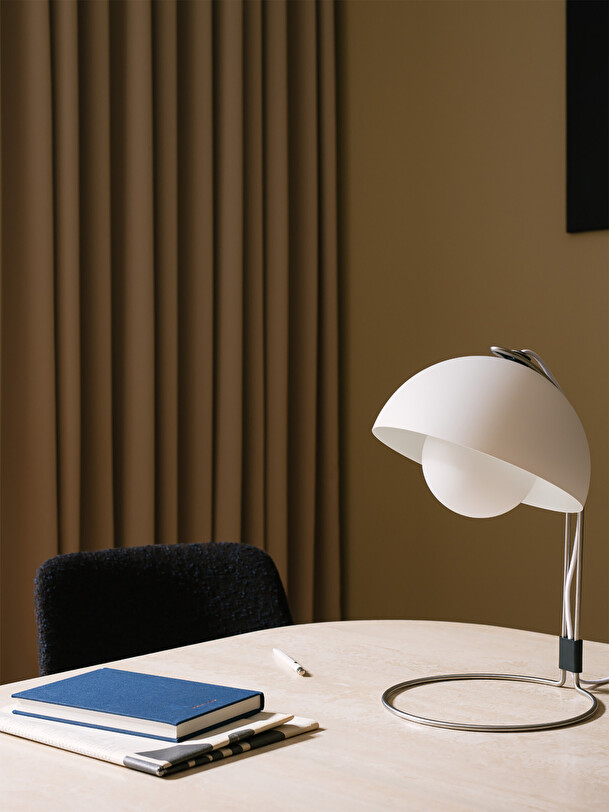 LAMPE A POSER FLOWERPOT VP4 BLANC MAT - &TRADITION  Blanc , Maison Bensimon