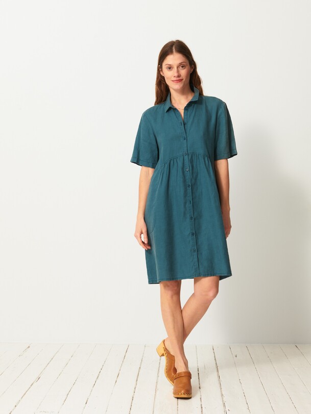 Robe Bensimon Verte Taille 44 - En Flanelle - Manches Longues - Mi-longueur - Occasion Très Bon état