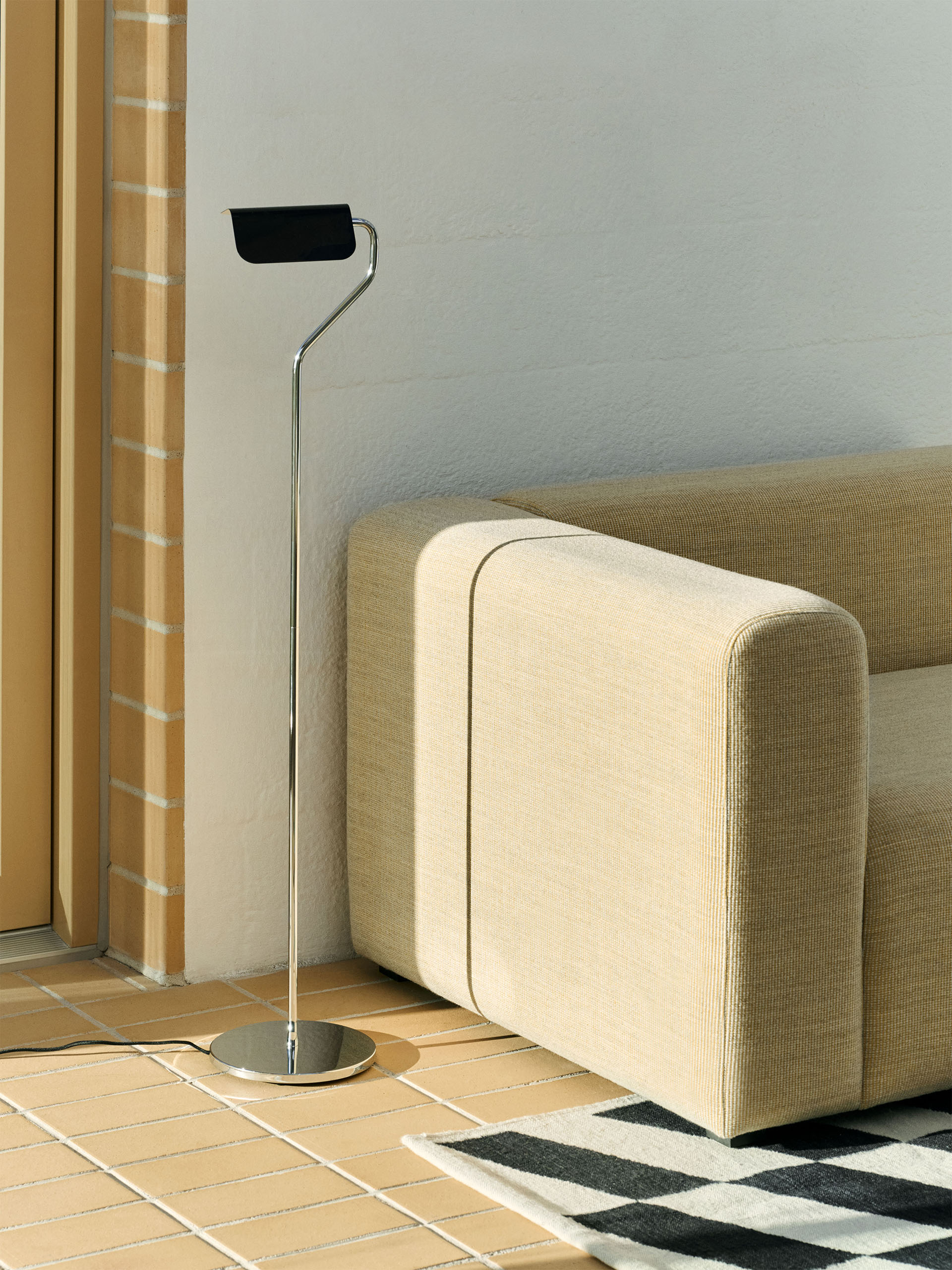 LAMPADAIRE APEX NOIR - Hay  Noir , Maison Bensimon