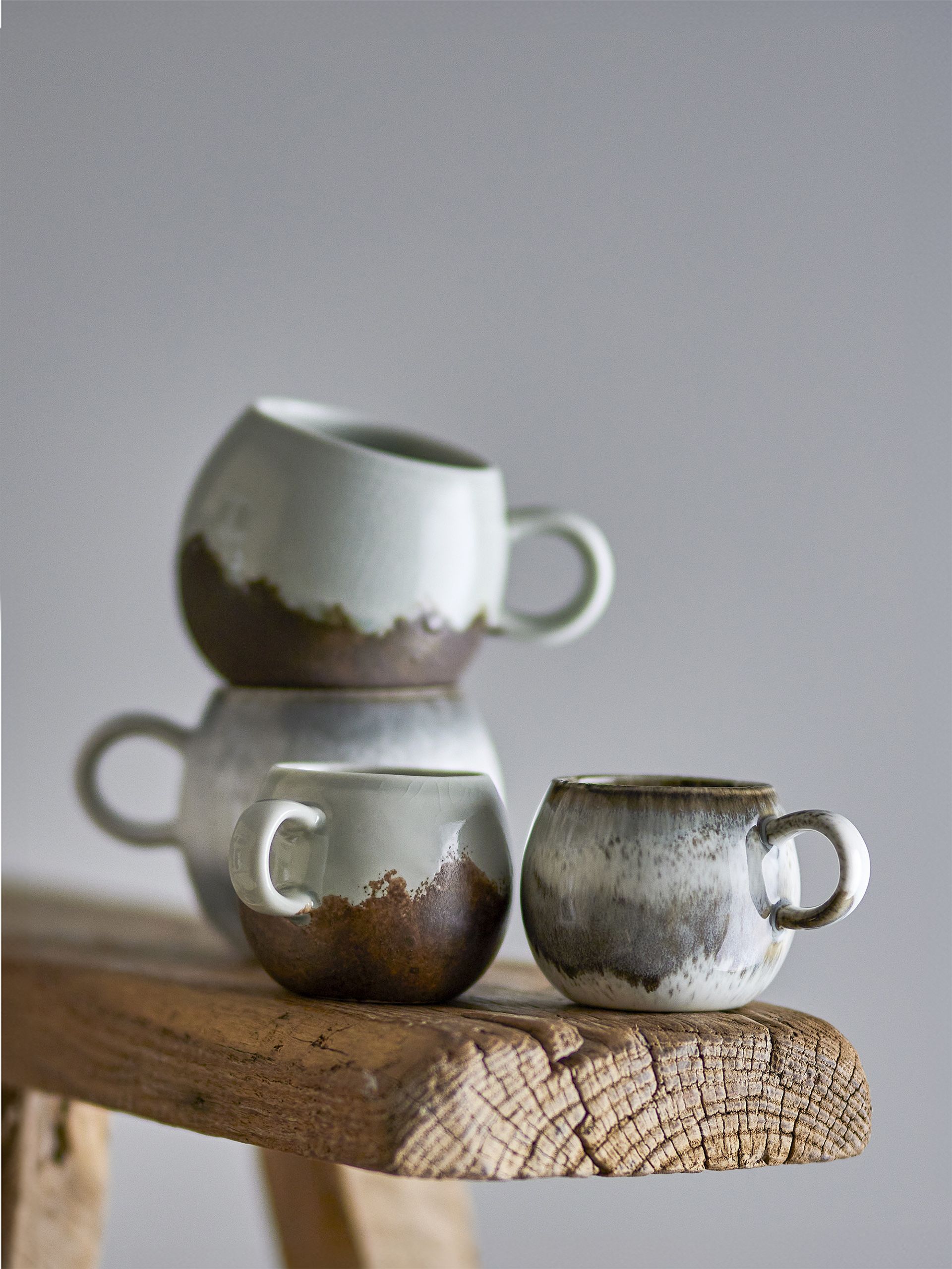 Tasse à expresso en grès Paula - Bloomingville Gris , Maison Bensimon