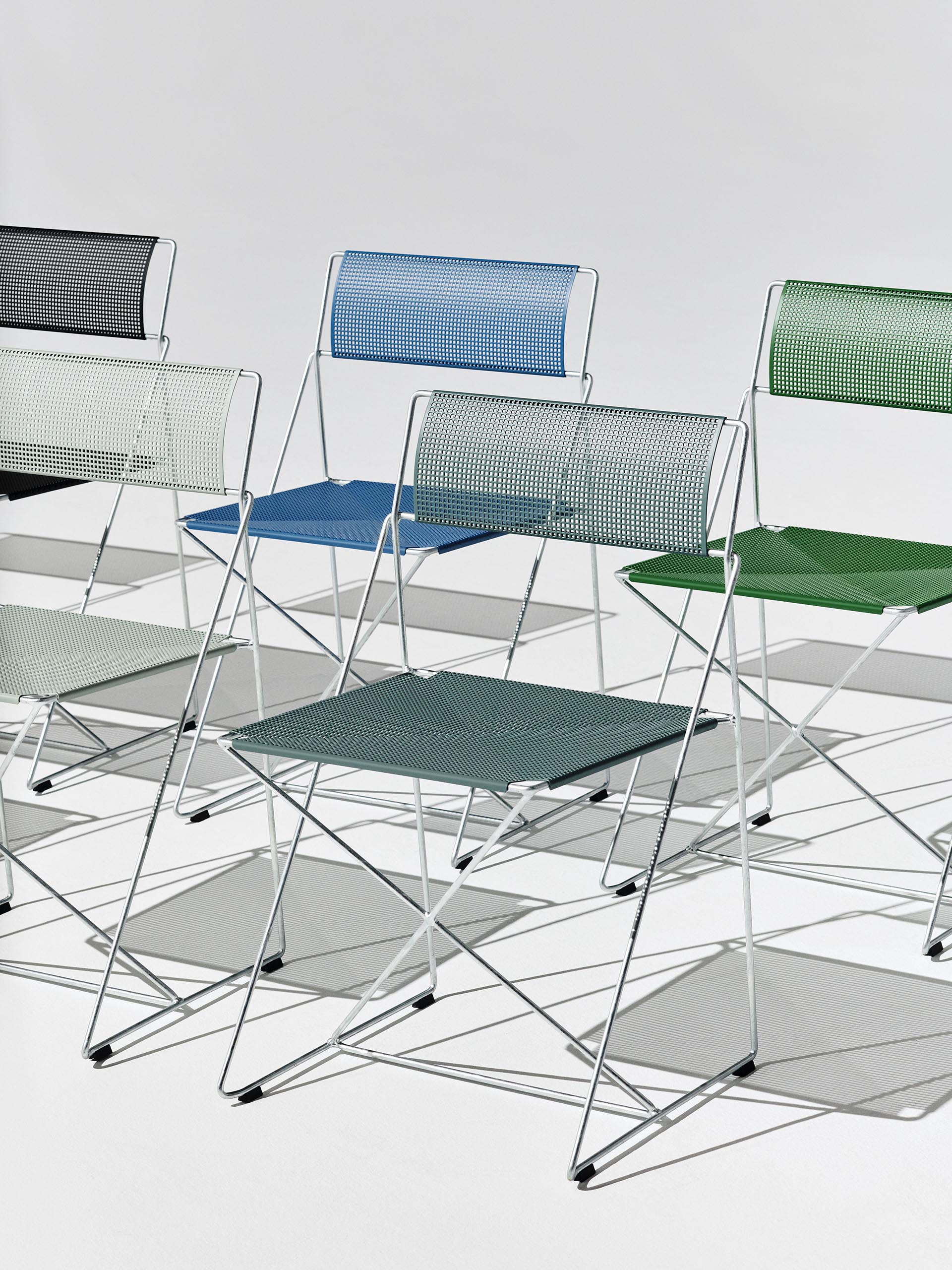 CHAISE X-LINE CHROME - Hay  Chrome , Maison Bensimon