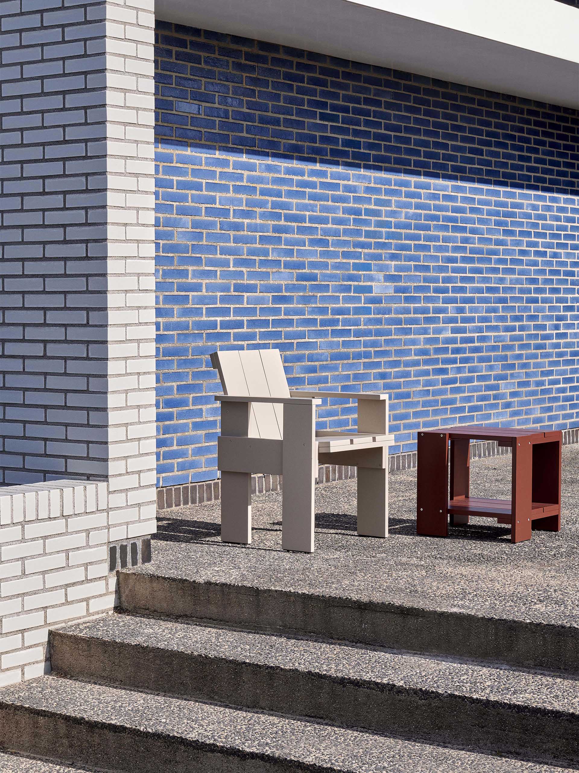 TABLE BASSE CRATE - Hay  Rouge , Maison Bensimon