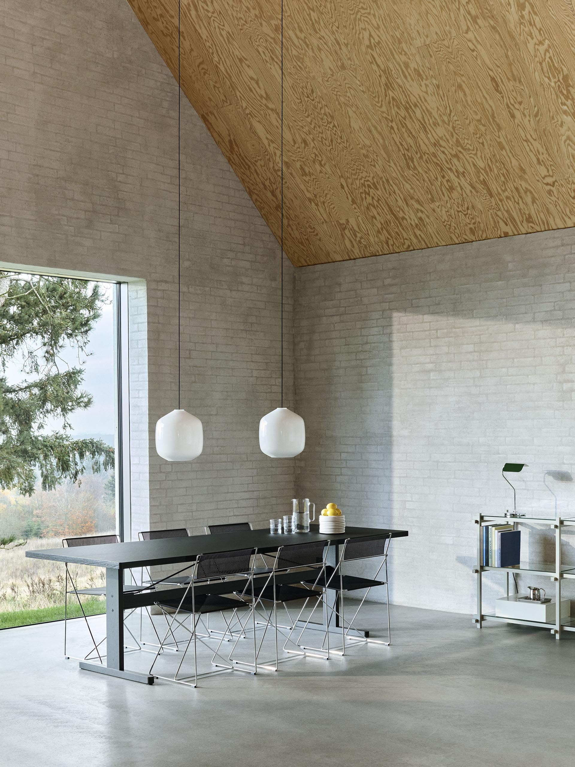CHAISE X-LINE NOIR - Hay  Noir , Maison Bensimon