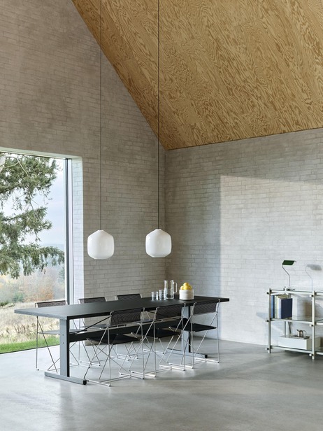 CHAISE X-LINE NOIR - Hay  Noir , Maison Bensimon