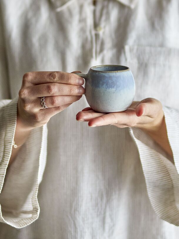 Tasse à expresso en grès Paula - Bloomingville Ciel , Maison Bensimon