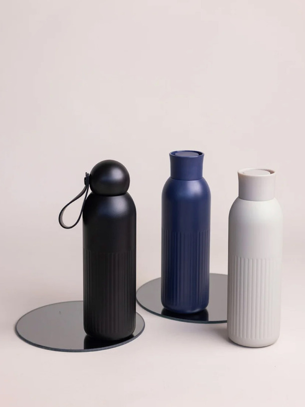 TEKLA THERMAL BOTTLE PUSH - SAGAFORMS Bleu , Maison Bensimon