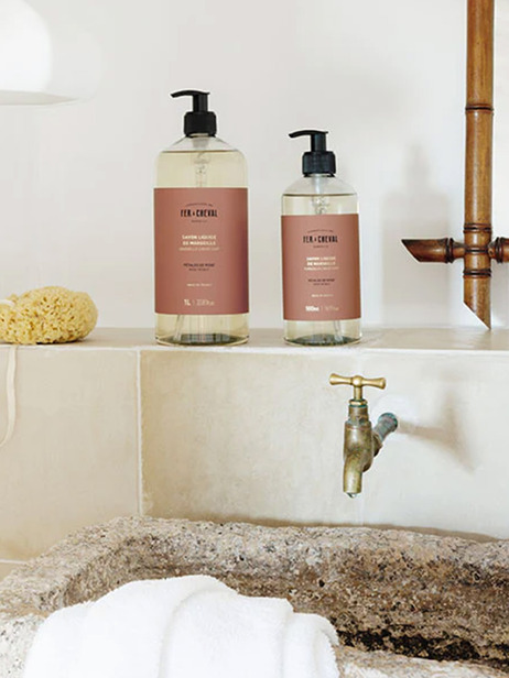 SAVON LIQUIDE 500ML P&Ecirc;TALE DE ROSE - FER A CHEVAL  Rose , Maison Bensimon